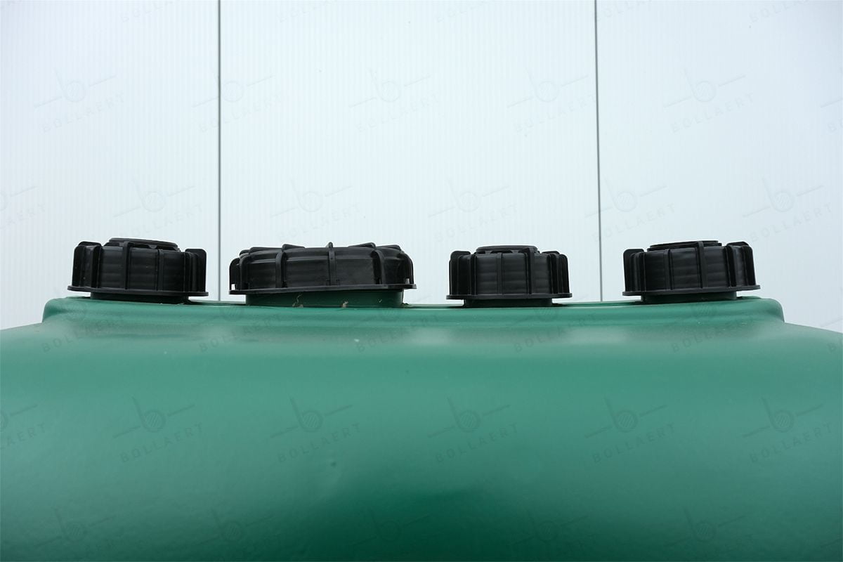bovengrondse-rechthoekige-watertank-koppelbaar-750-liter-detail-bovenkant.bk