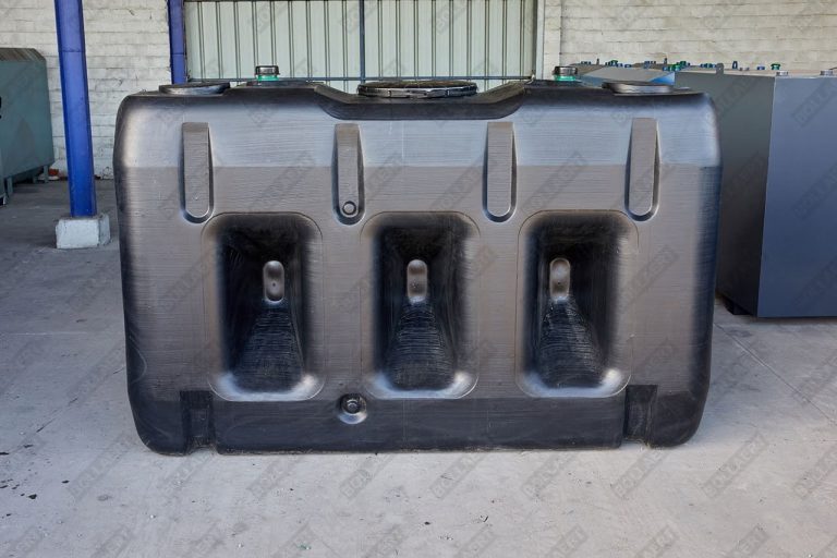 ondergrondse-rechthoekige-regenput-in-kunststof-3000-liter-zijaanzicht-2