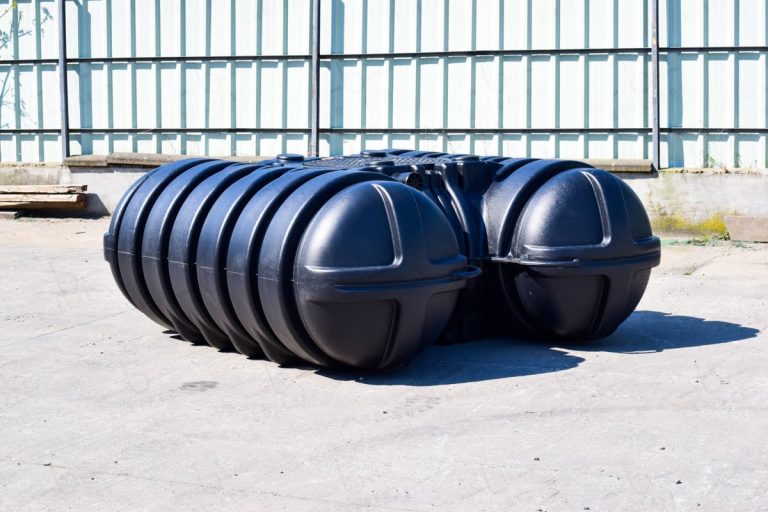 platte-kunststof-waterput-3500-liter-met-uitschuifbare-schacht